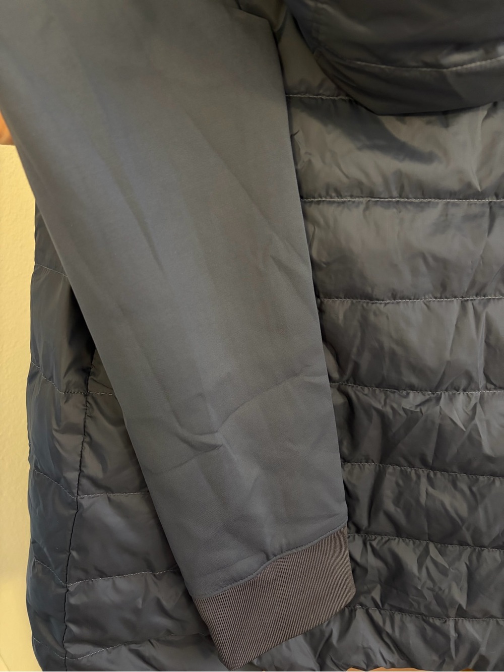 Theory Hooded Lightweight Puffer Slim Jacket M - Picture 3 of 4